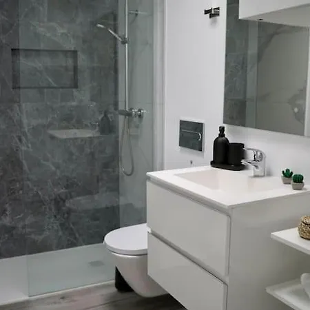 Apartamento Sunshine, Pool & San Bartolomé