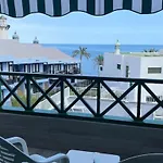 Sunshine, Pool & Апартаменты Сан-Бартоломе
