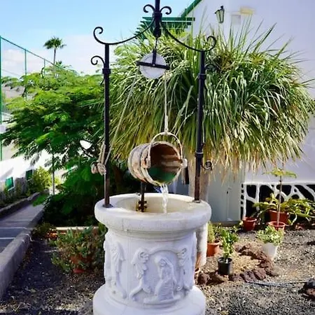 Sunshine, Pool & San Bartolome de Tirajana (Gran Canaria)